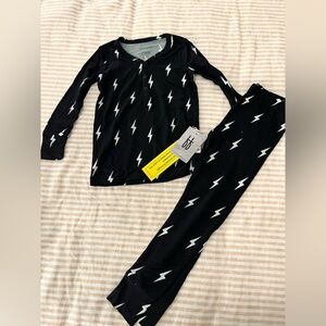 NWT- Forever French Kids Black Lightning Bolt Pajama Set